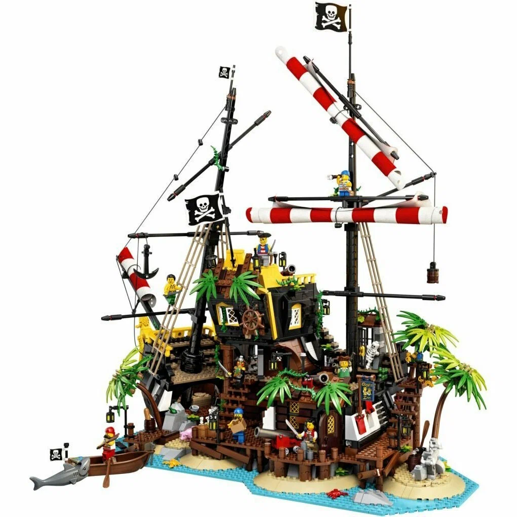 LEGO Ideas 21322 - Пираты Залива Барракуды